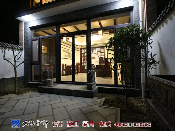 園景別墅中式裝修完工實(shí)拍 呈現(xiàn)最寫實(shí)傳統(tǒng)風(fēng)